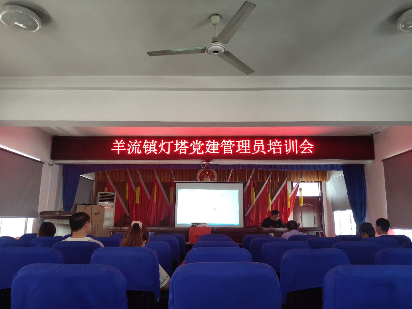 山東興源機械有限公司官網(wǎng)|起重機|行車|山東興源機械|單梁起重機|電動葫蘆|起重配件|www.683996.cn|xyqzj|xyqzj.com|興源起重機|興源|起重機行車|起重設備|起重機械